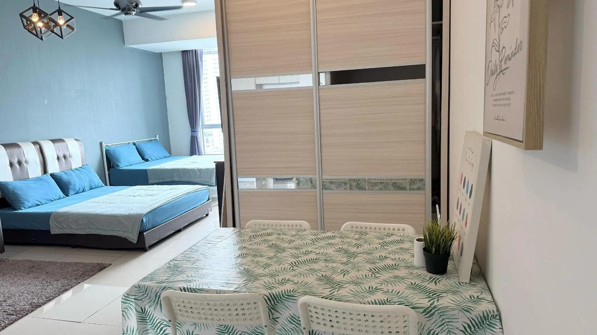 Rainforest City House Paradigm Skudai Utm Tvbox Johor Bahru 0*,  Malaysia